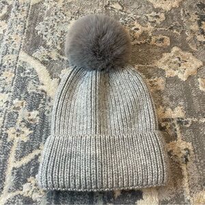 Cozy Gray Knit Beanie with Pom Pom norla canada